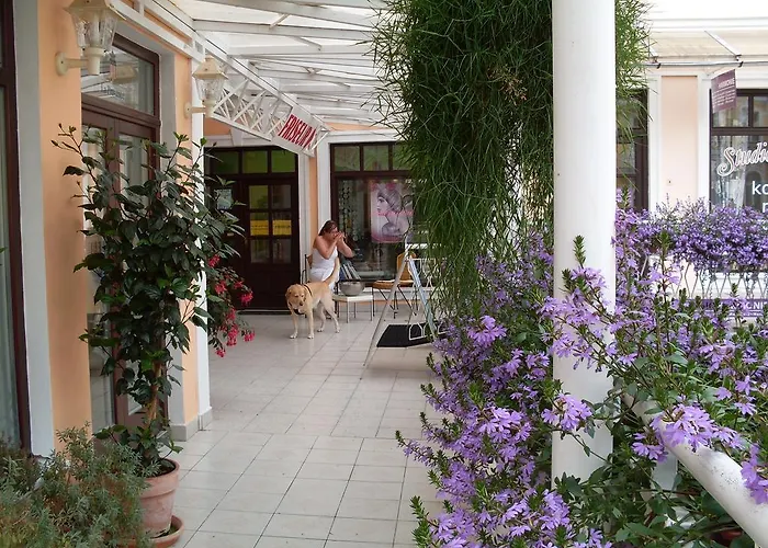 Lägenhetshotell Apartma La Provence Mariánské Lázně