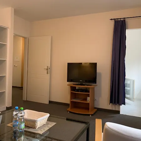 Apartma La Provence Apart-hotel 3*